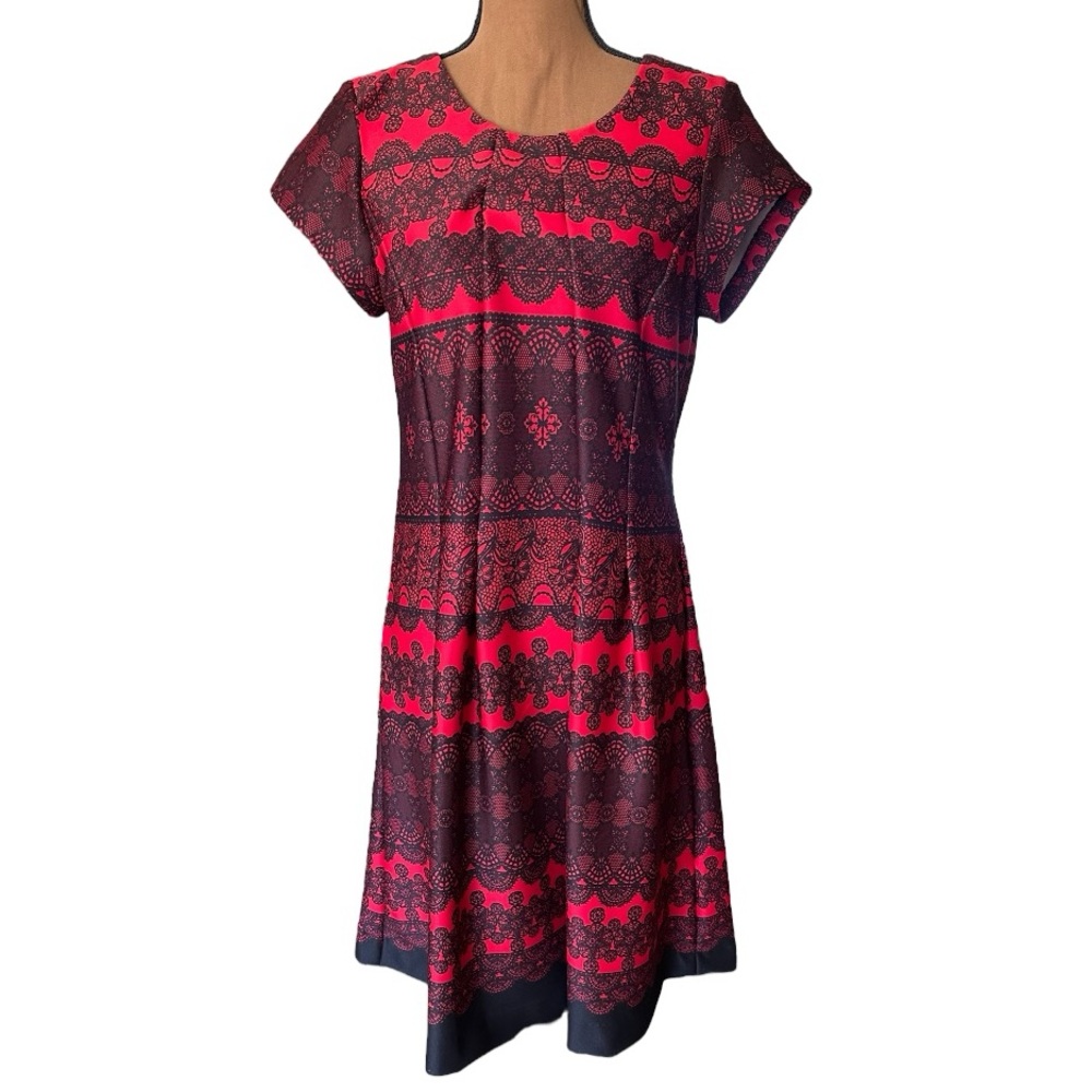 🌼 (4/$20) Shelby & Palmer Red and Black A-Line Dress